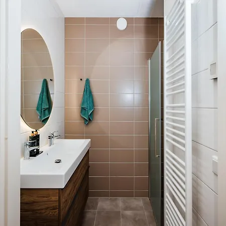 In Veluwe Peaceful Retreat, Cleaning Included * Вортхёйзен
