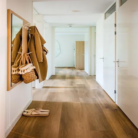 In Veluwe Peaceful Retreat, Cleaning Included * Вортхёйзен